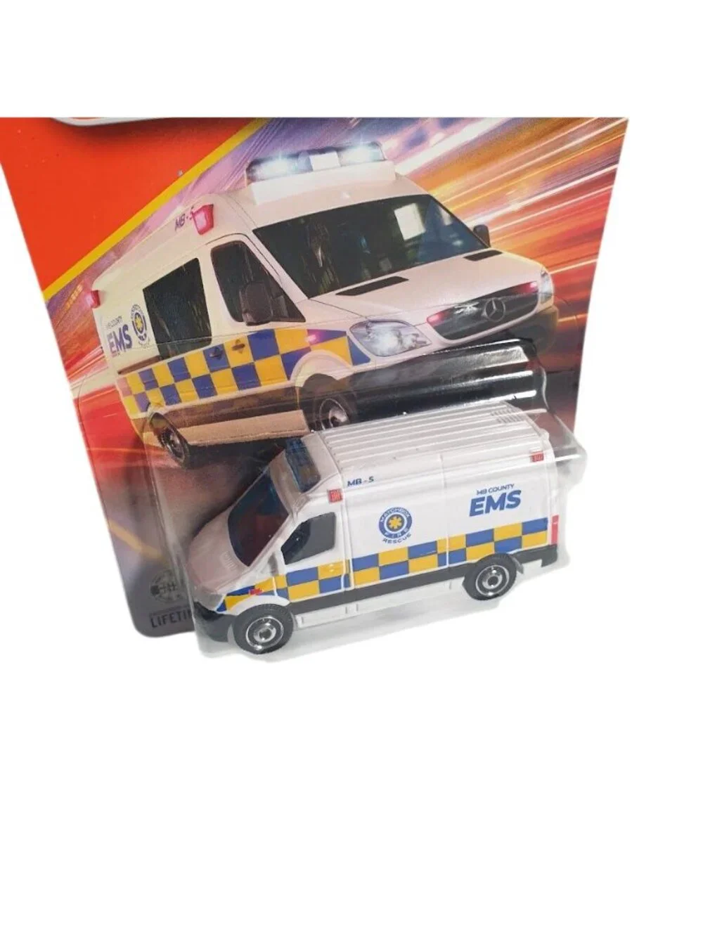 Matchbox Mercedes Benz Sprinter Ambulance Die Cast 35/125 New MB County EMS